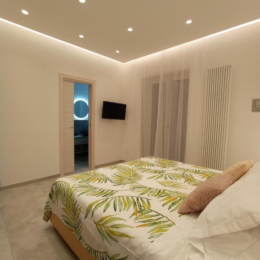 Nuovissimo Al Centro E Rilassante Appartamento Ischia