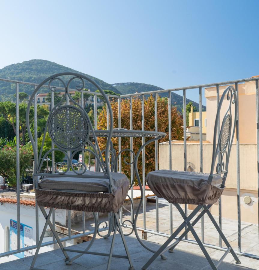 Nuovissimo Al Centro E Rilassante Appartamento Ischia